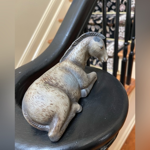 Well O'Well Vintage Nativity Creche Manger Figurine Donkey Replacement 7β Cerami - Picture 2 of 16